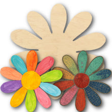 Load image into Gallery viewer, Daisy 12&quot; - Wood with sawtooth
